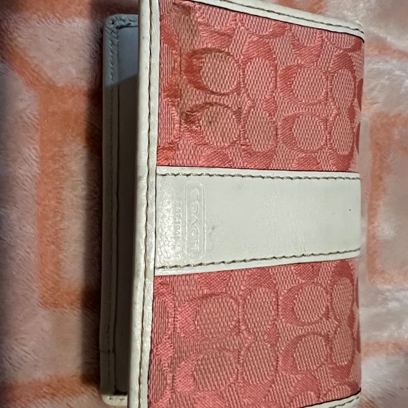 Small coach wallet - Picture 1 of 3